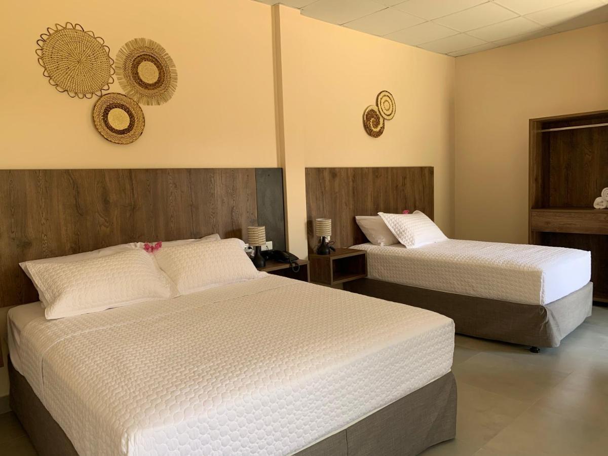 Hotel La Mar Playas Kültér fotó